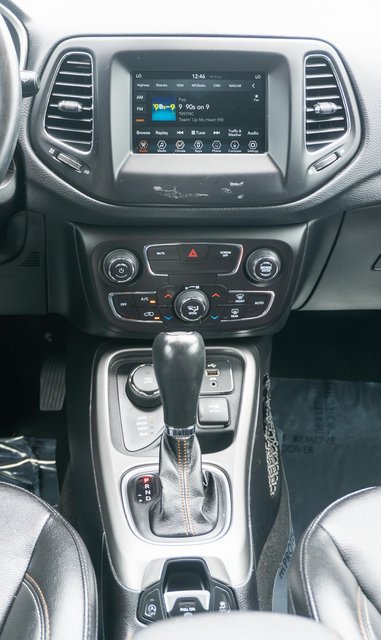 Used 2019 Jeep Compass Latitude AWD/4WD image 16