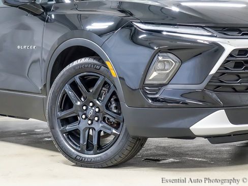 Used 2024 Chevrolet Blazer LT image 4