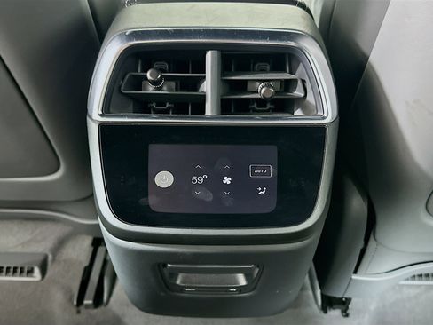 Used 2024 Lucid Air Pure image 28