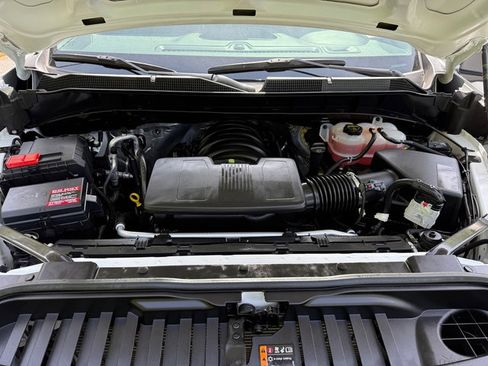 Used 2025 Chevrolet Silverado 1500 W/T image 10