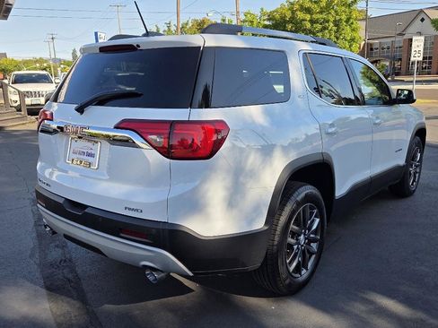 Used 2019 GMC Acadia SLT AWD/4WD image 8