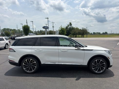 Used 2020 Lincoln Aviator Reserve w/ Equipment Group 202A AWD/4WD image 5