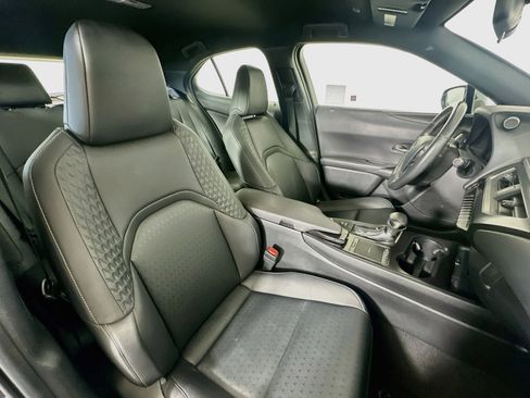 Used 2021 Lexus UX 250h AWD/4WD image 29