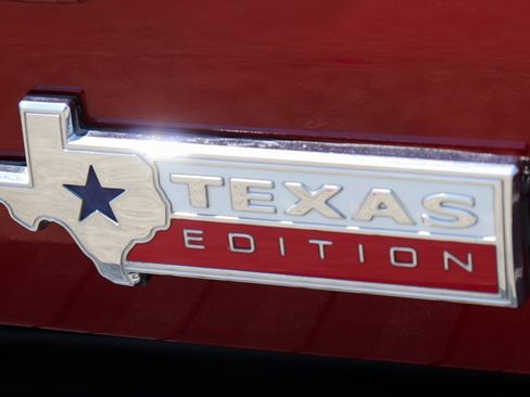 Used 2018 Ford F150 XLT w/ Equipment Group 302A Luxury image 46