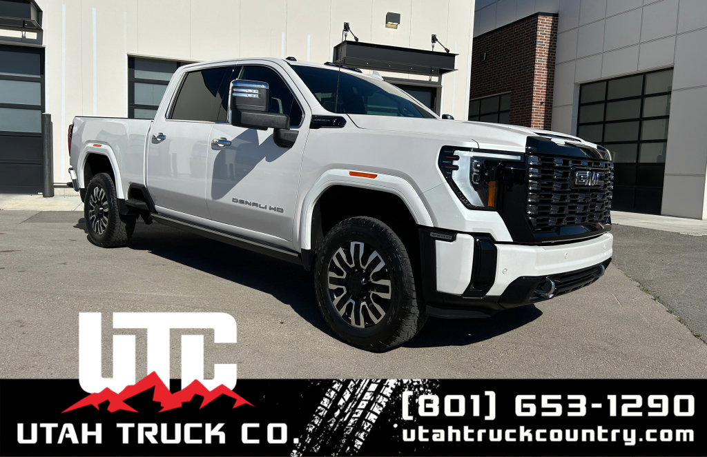 Used 2025 GMC Sierra 3500 Denali Ultimate AWD/4WD image 1
