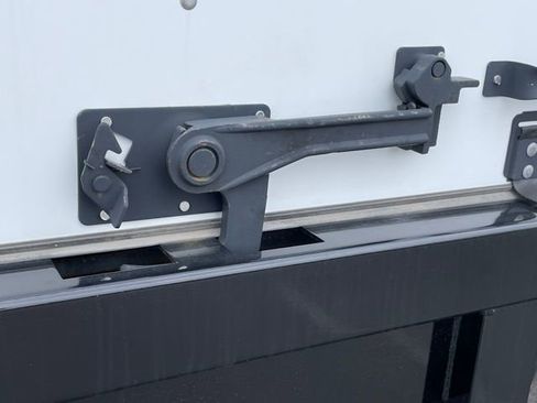 New 2024 Chevrolet Low Cab Forward 4500 XD image 31