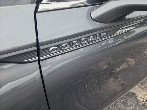 New 2026 Lincoln Corsair Premiere image 10