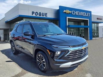 Used 2024 Chevrolet TrailBlazer LT w/ Convenience Package