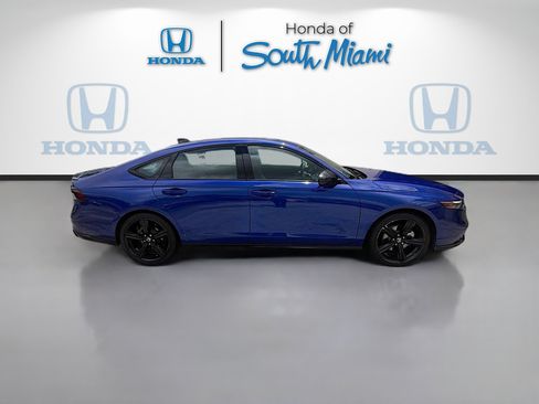 Used 2024 Honda Accord Sport image 8