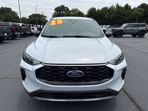 Used 2025 Ford Escape ST-Line FWD image 30