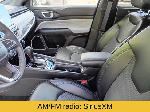 Used 2023 Jeep Compass Latitude w/ Convenience Group AWD/4WD image 14