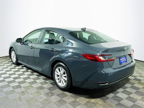 Certified 2025 Toyota Camry LE image 6