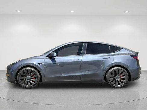 Used 2022 Tesla Model Y Performance AWD/4WD image 2
