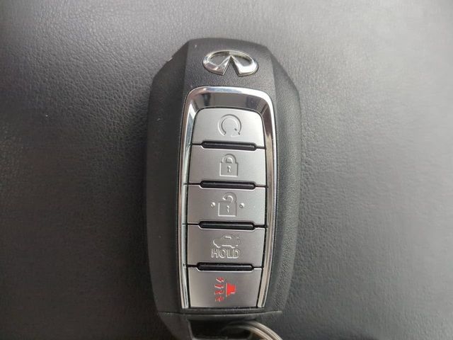 Used 2021 INFINITI Q60 3.0t Luxe w/ Essential Package AWD/4WD image 26