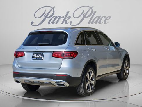 Certified 2022 Mercedes-Benz GLC 300 image 6