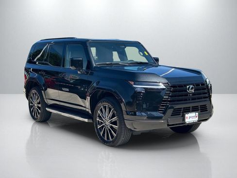 Used 2026 Lexus GX 550 AWD/4WD image 3