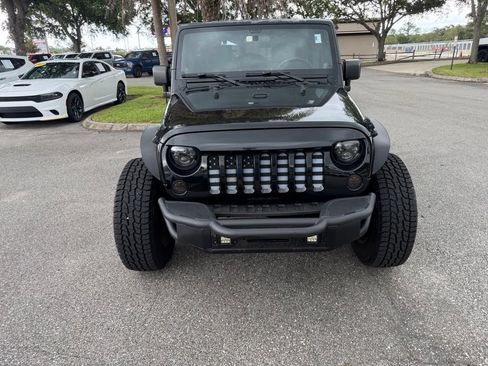 Used 2010 Jeep Wrangler Unlimited Sport AWD/4WD image 11