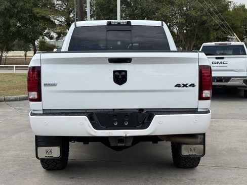 Used 2018 RAM 2500 Laramie w/ Sport Appearance Group AWD/4WD image 6