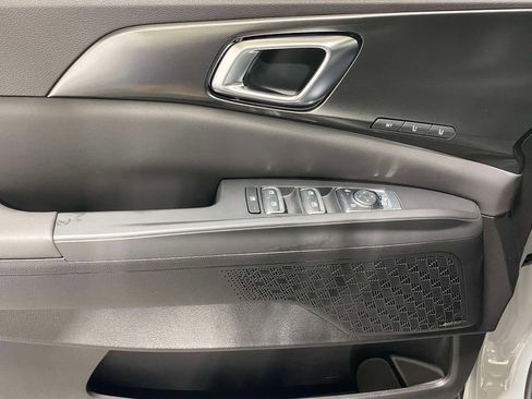 New 2026 Kia Carnival SX Prestige FWD image 18