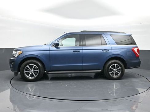Certified 2020 Ford Expedition XLT image 4