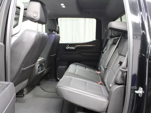 Used 2024 GMC Sierra 1500 Denali AWD/4WD image 17