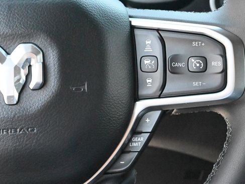 Used 2025 RAM 1500 Big Horn image 21