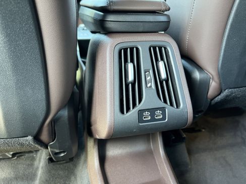 Used 2025 BMW X1 xDrive28i image 39