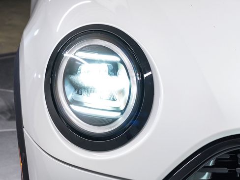 Used 2026 MINI Cooper S FWD image 8