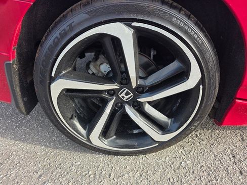 Used 2018 Honda Accord Sport image 18