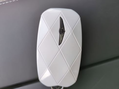 New 2026 Genesis GV80 3.5T e-SC image 31