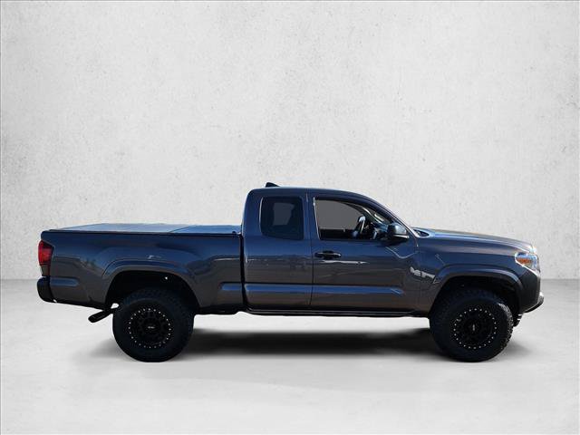 Used 2018 Toyota Tacoma SR RWD image 4