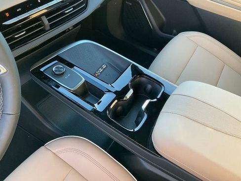 New 2026 Buick Enclave Preferred w/ Power Package image 10