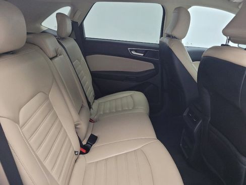 Used 2024 Ford Edge SEL image 19