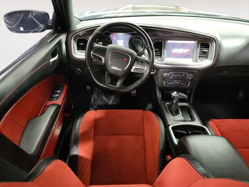 Used 2021 Dodge Charger Scat Pack RWD image 10