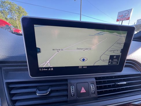 Used 2018 Audi Q5 2.0T Premium image 17