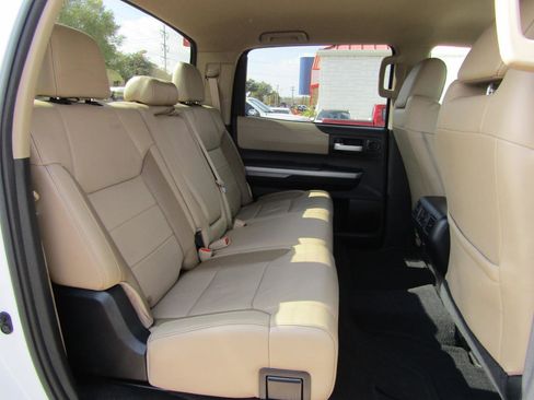 Used 2018 Toyota Tundra Limited image 13