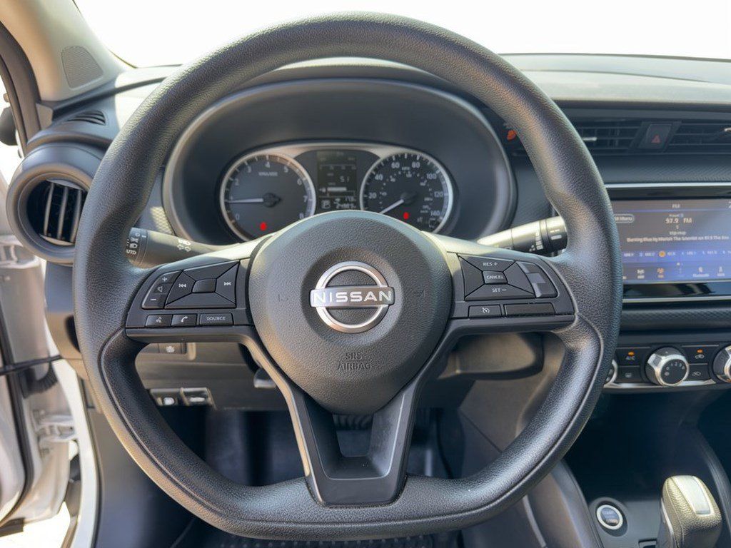 Used 2024 Nissan Kicks S FWD image 10
