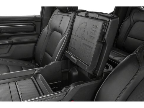 Used 2022 RAM 1500 Limited w/ Body Color Bumper Group AWD/4WD image 9