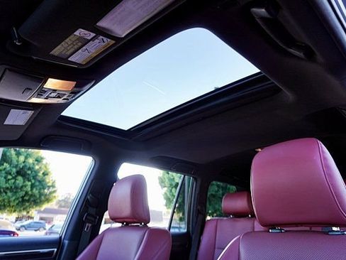 Used 2023 Lexus GX 460 Premium w/ Premium Plus Package image 17