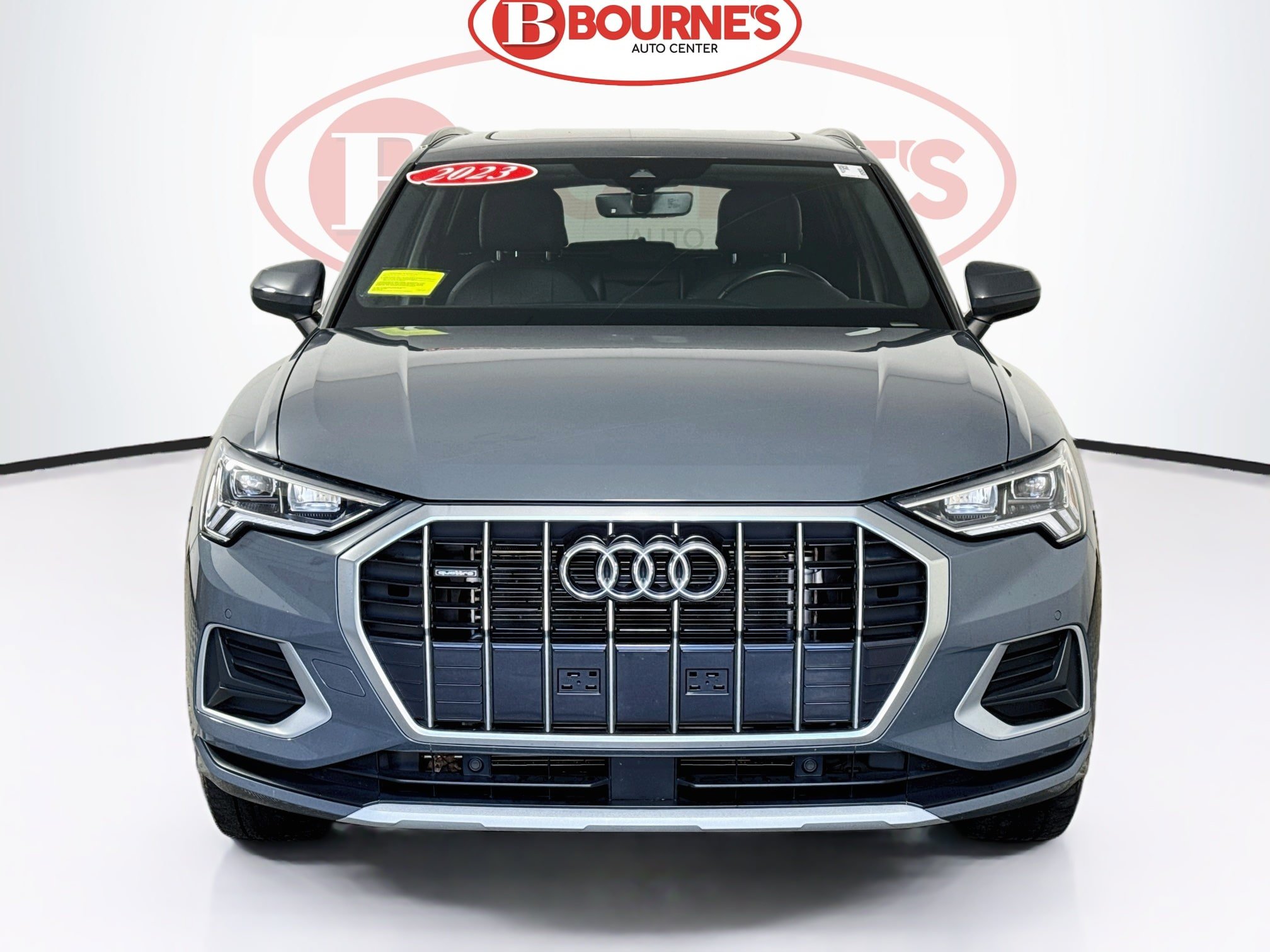 Used 2023 Audi Q3 2.0T Premium w/ Convenience Package AWD/4WD image 5