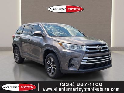 Used 2019 Toyota Highlander LE