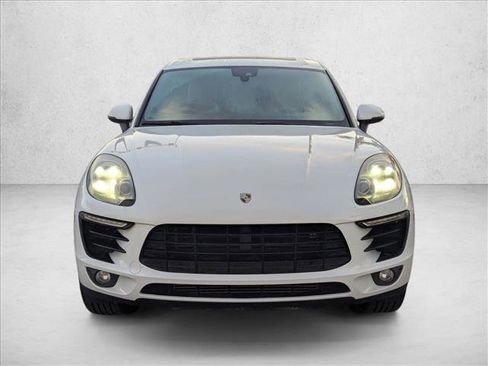 Used 2018 Porsche Macan image 2