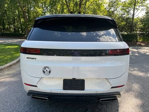 Certified 2024 Land Rover Range Rover Sport Dynamic SE AWD/4WD image 8
