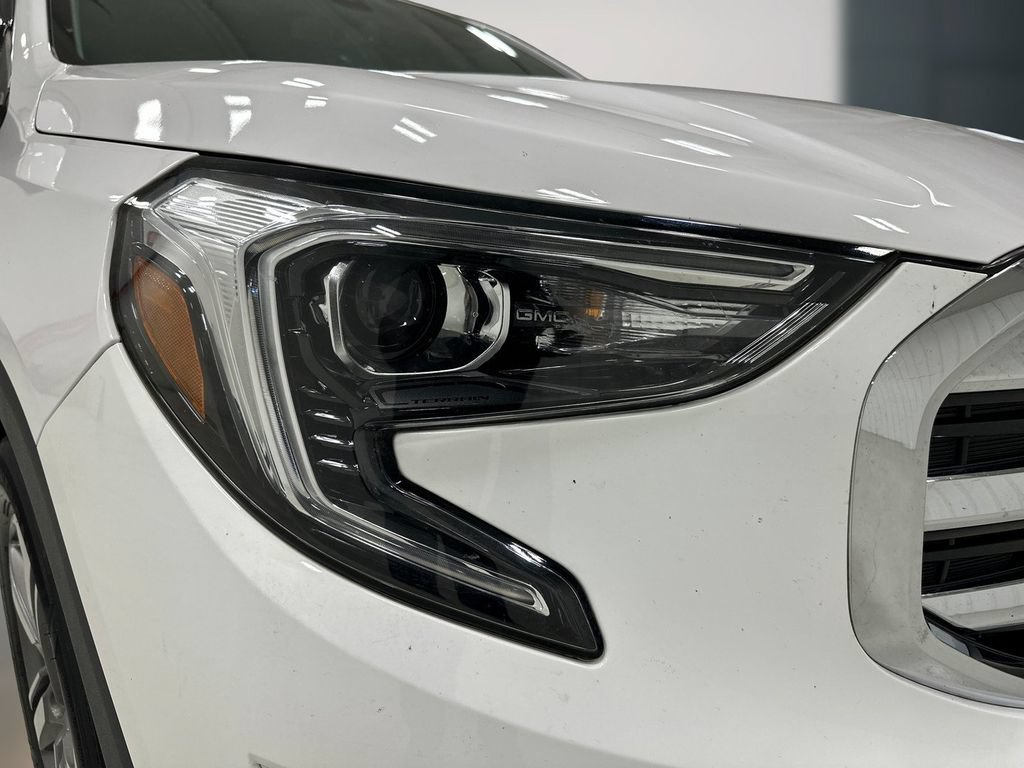 Used 2021 GMC Terrain SLT FWD image 11