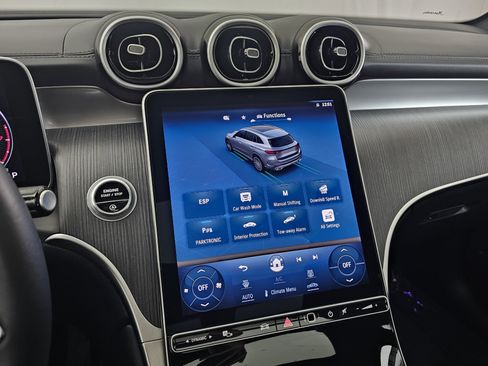 Certified 2024 Mercedes-Benz GLC 300 4MATIC image 40