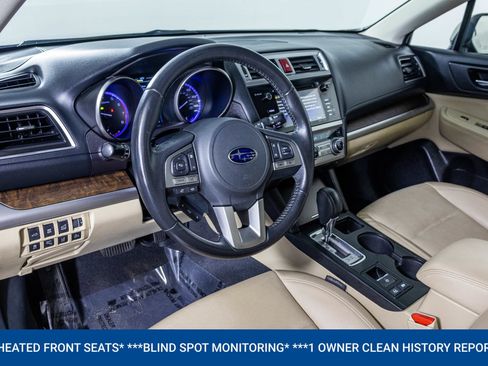 Used 2017 Subaru Outback 2.5i Limited AWD/4WD image 4