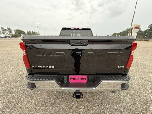 Used 2023 Chevrolet Silverado 2500 LTZ w/ LTZ Texas Edition image 7