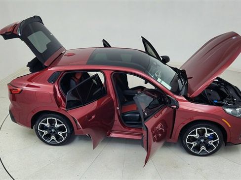 Used 2025 BMW X2 M35i image 82