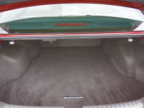 Used 2017 Hyundai Sonata Sport w/ Cargo Package image 15