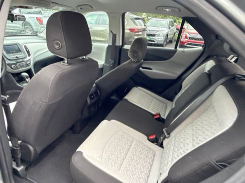 Used 2024 Chevrolet Equinox LT AWD/4WD image 45